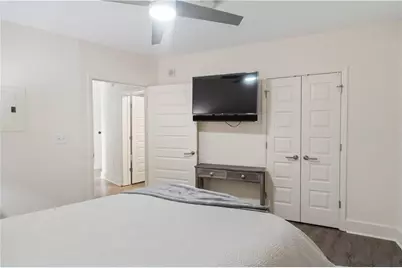 1080 Peachtree Street NE #2007, Atlanta, GA 30309 - Photo 6