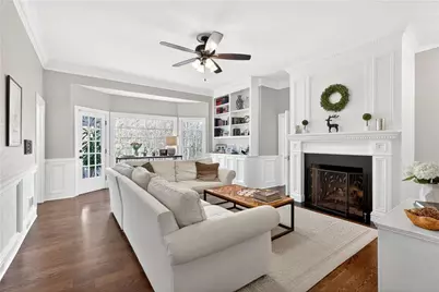 635 Idlewood Drive, Atlanta, GA 30327 - Photo 12