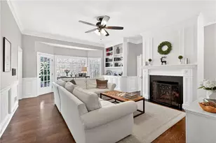 635 Idlewood Dr, Atlanta, GA 30327 - Photo 12