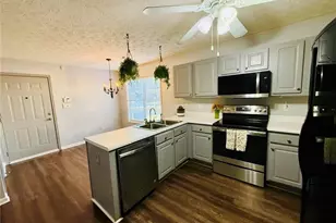 3530 Rivers End Pl, Buford, GA 30519 - Photo 4