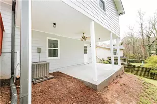 3043 Fireside Dr, Snellville, GA 30078 - Photo 8