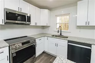 3043 Fireside Dr, Snellville, GA 30078 - Photo 22