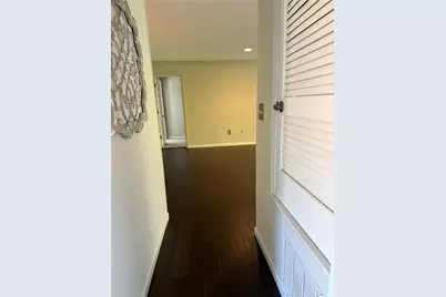 4 Plantation Drive NE #B, Atlanta, GA 30324 - Photo 12