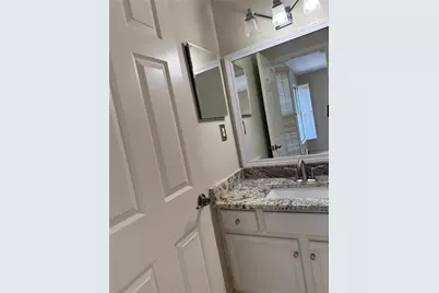 4 Plantation Drive NE #B, Atlanta, GA 30324 - Photo 16