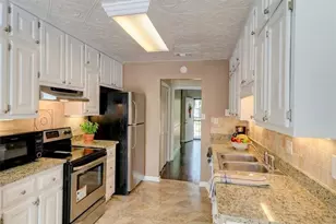 5433 Park Pl S, Atlanta, GA 30349 - Photo 6