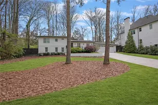 70 Bonnie Ln, Atlanta, GA 30328 - Photo 2