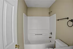 401 Overlook, Conyers, GA 30012 - Photo 34