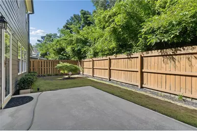 1056 Johnson Grove, Atlanta, GA 30318 - Photo 38