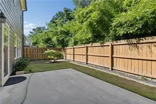 1056 Johnson Grove, Atlanta, GA 30318 - Photo 38