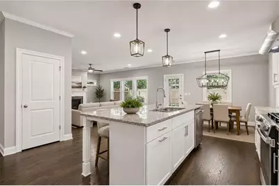1056 Johnson Grove, Atlanta, GA 30318 - Photo 18