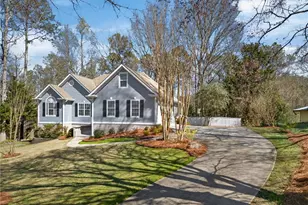 171 Highland Dr, Carrollton, GA 30116 - Photo 2