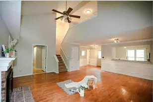 2668 Crystal Ln, Lawrenceville, GA 30044 - Photo 2