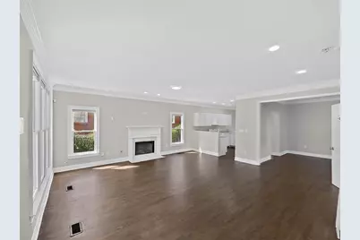 7 Park Avenue SE, Atlanta, GA 30315 - Photo 2