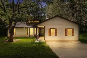 9573 Briar Creek Ct, Jonesboro, GA 30238 - Photo 2