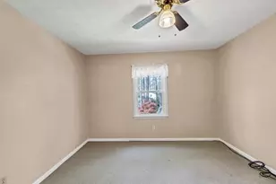 5221 La Paloma Dr SW, Lilburn, GA 30047 - Photo 22