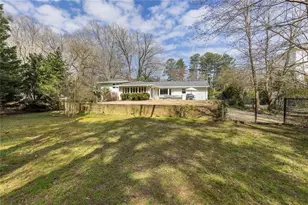 775 E Powderhorn Rd NE, Sandy Springs, GA 30342 - Photo 54