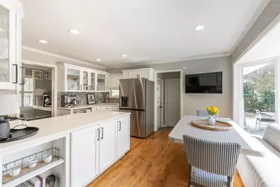 775 E Powderhorn Road NE, Sandy Springs, GA 30342 - Photo 24