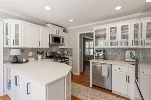 775 E Powderhorn Rd NE, Sandy Springs, GA 30342 - Photo 28