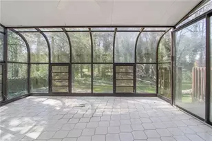 3415 Sheree Trail, Stone Mountain, GA 30087 - Photo 32