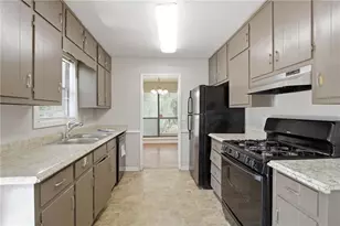 3415 Sheree Trail, Stone Mountain, GA 30087 - Photo 14