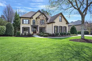 11015 Callington Ct, Suwanee, GA 30024 - Photo 2