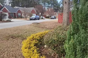 2869 Hillvale Cove Dr, Lithonia, GA 30058 - Photo 6