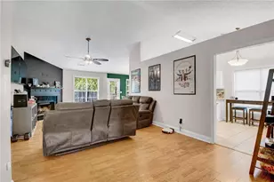 2869 Hillvale Cove Dr, Lithonia, GA 30058 - Photo 6