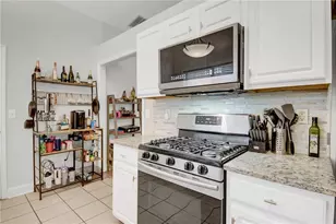 2869 Hillvale Cove Dr, Lithonia, GA 30058 - Photo 12