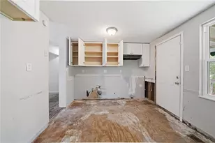 6865 Kimberly Mill Rd, Atlanta, GA 30349 - Photo 6