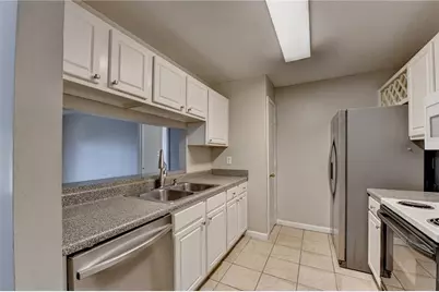 3655 Habersham Road #APT 311, Atlanta, GA 30305 - Photo 8