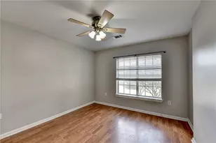 3655 Habersham Rd, Atlanta, GA 30305 - Photo 16