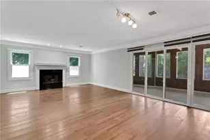 1452 Briaroaks Trail NE, Atlanta, GA 30329 - Photo 8