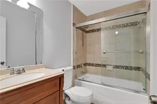 1452 Briaroaks Trail NE, Atlanta, GA 30329 - Photo 16