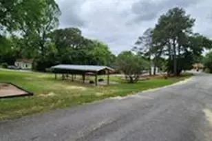 981 Perdue St, Macon, GA 31206 - Photo 2