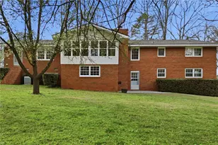 343 Mountainview Cir, Canton, GA 30115 - Photo 4