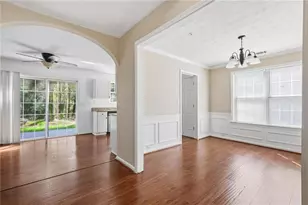 1442 Glenover Cir, Marietta, GA 30062 - Photo 4