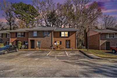 4526 Golf Vista Circle, Decatur, GA 30035 - Photo 2