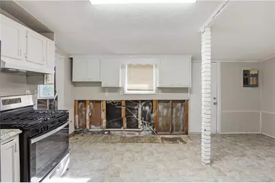 4752 Manse Drive, Forest Park, GA 30297 - Photo 12