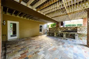 2114 Sugar Springs Dr, Lawrenceville, GA 30043 - Photo 50