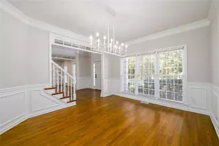 2114 Sugar Springs Dr, Lawrenceville, GA 30043 - Photo 10