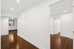 1330 W Wesley Rd NW, Atlanta, GA 30327 - Photo 32