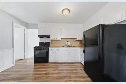 295 Charlotte Boulevard, Stockbridge, GA 30281 - Photo 4