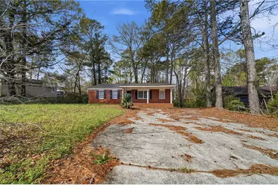 295 Charlotte Boulevard, Stockbridge, GA 30281 - Photo 1