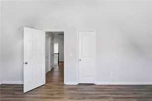 4035 Robin Cir, Atlanta, GA 30349 - Photo 10