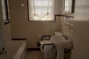 2379 Wynona Dr, Marietta, GA 30060 - Photo 8