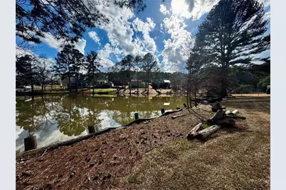 1709 Rangewood Drive SW, Lilburn, GA 30047 - Photo 6