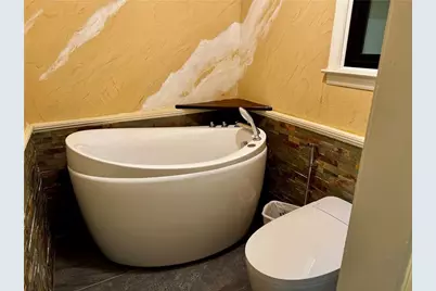 1709 Rangewood Drive SW, Lilburn, GA 30047 - Photo 34