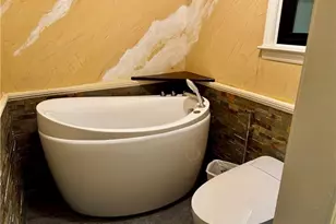 1709 Rangewood Dr SW, Lilburn, GA 30047 - Photo 34