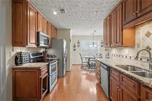 2900 Hampton Valley Dr, Loganville, GA 30052 - Photo 12