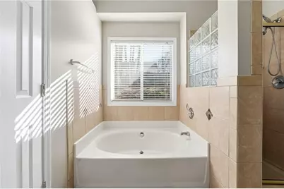 2001 Stone Forest Drive, Lawrenceville, GA 30043 - Photo 20